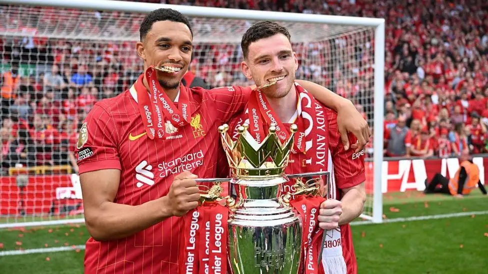 The end of one of football's great full-back duos - where do they rank?
